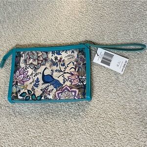 Vera Bradley Clear Beach Wristlet in Peacock Garden NWT